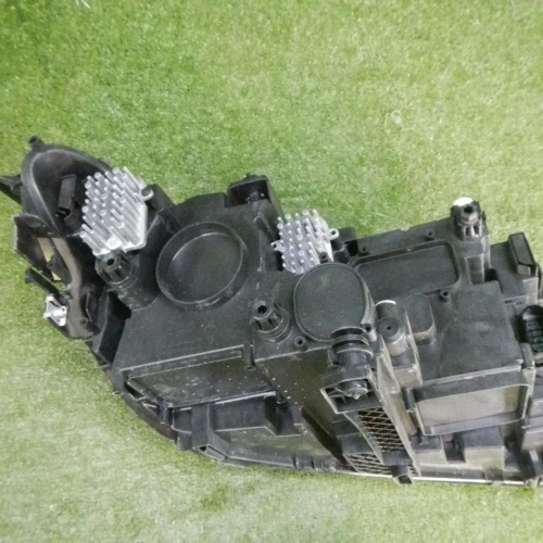 Битая Фара левая VW Tiguan 2 (2020-н.в.) LED