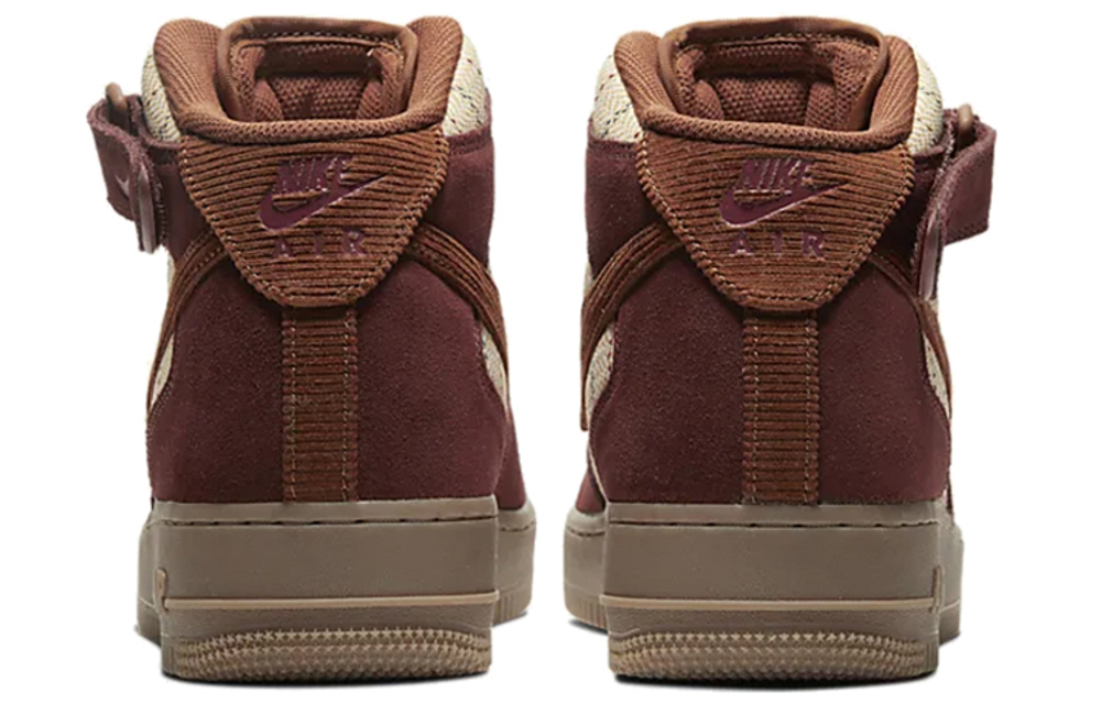 Кроссовки Nike Air Force 1 07 Lv8