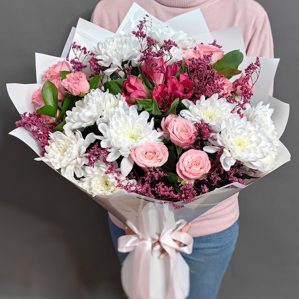 Авторский букет в розовой гамме