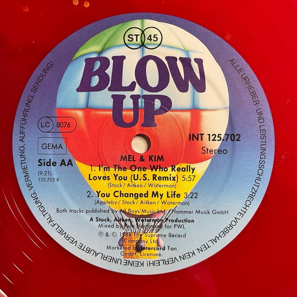 Винтажная виниловая пластинка LP Mel and Kim That's The Way It Is (Germany 1988) (Red Vinyl) Maxi Single 45 RPM