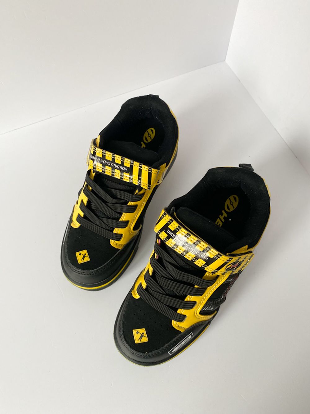 Кроссовки с роликами Heelys, 28,5