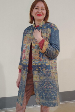 Пальто "Кормление птиц", по мотивам французского гобелена 15 века, выполненного в технике мильфлёр