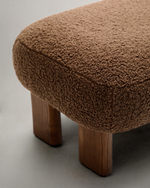 Пуф Cabana Taupe Boucle с ножками в отделке орех 65x55,4