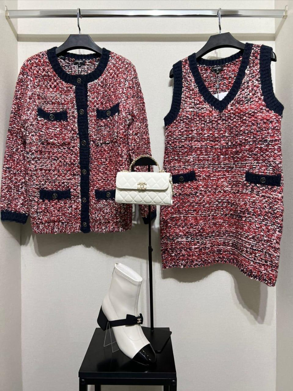 Костюм CHANEL