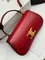 Сумку CELINE LOLA IN SHINY CALFSKIN красный