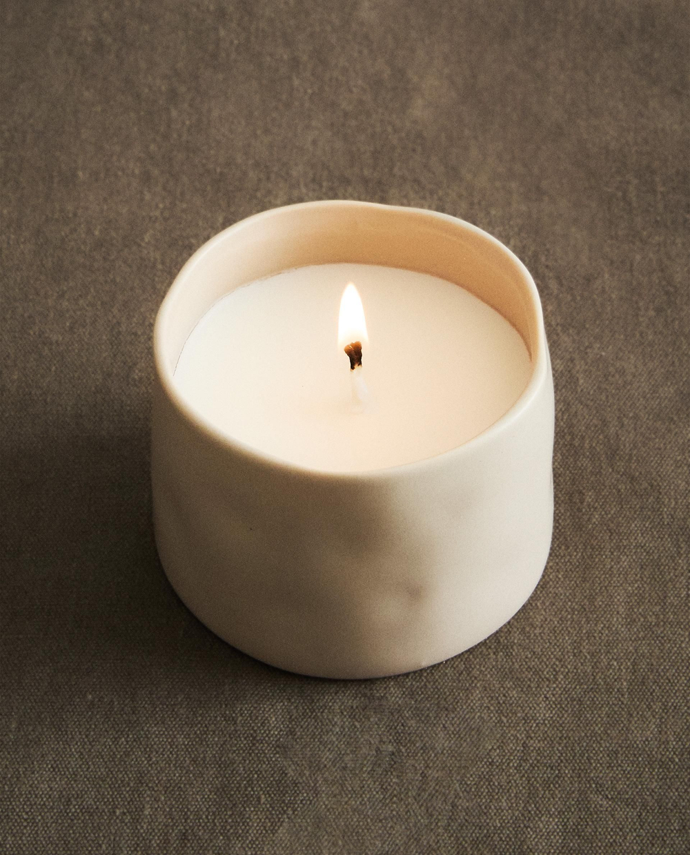 Zara Home - Ароматическая свеча flor de noviembre, 150 г