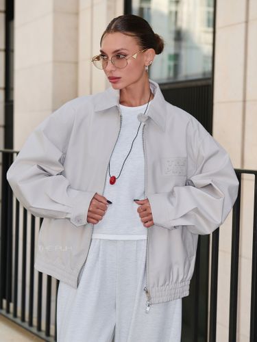 Светло-серый хлопковый бомбер с лого на груди