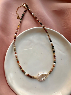 Чокер Картина пустыни из жемчуга и яшмы алашань