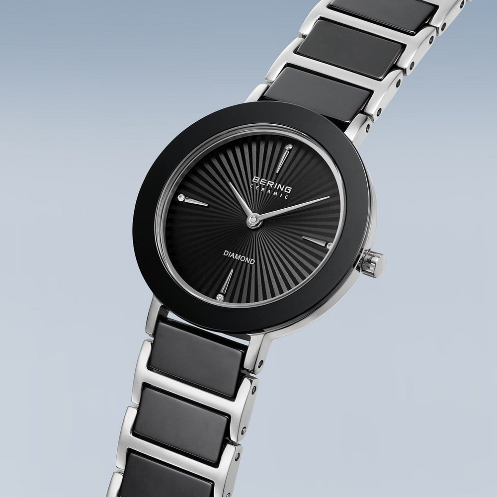Женские наручные часы Bering 11429-702