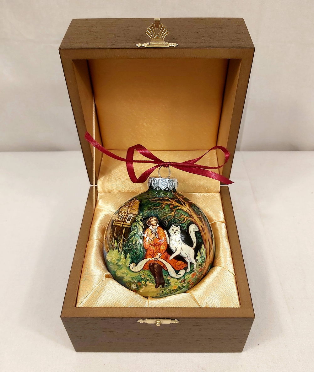 Шар новогодний с круговой росписью "А.С.Пушкин. Лукоморье" в футляре