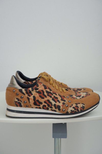 see by chloe, Sisley, victoria’s secret,, guess