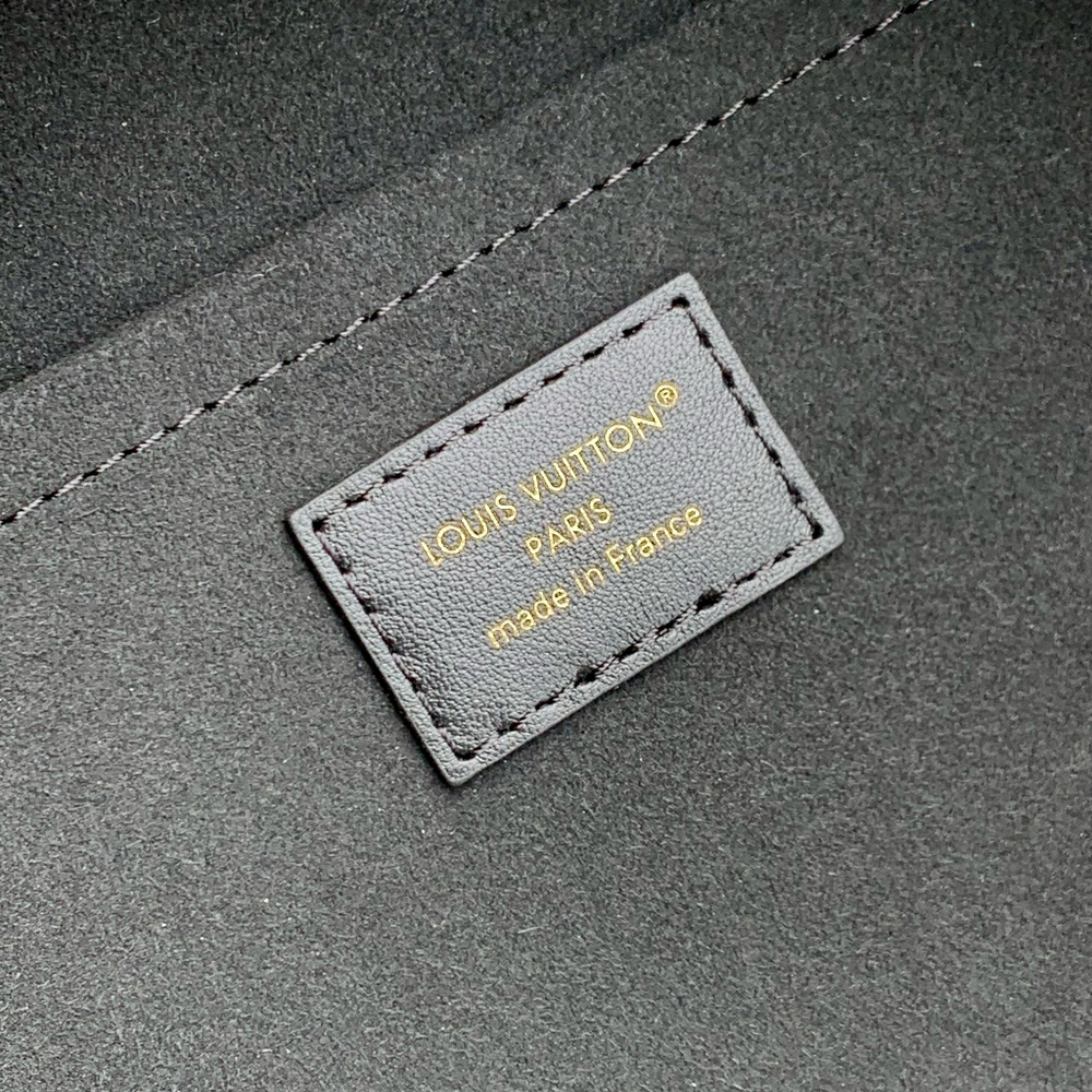 Louis Vuitton The Drop GM