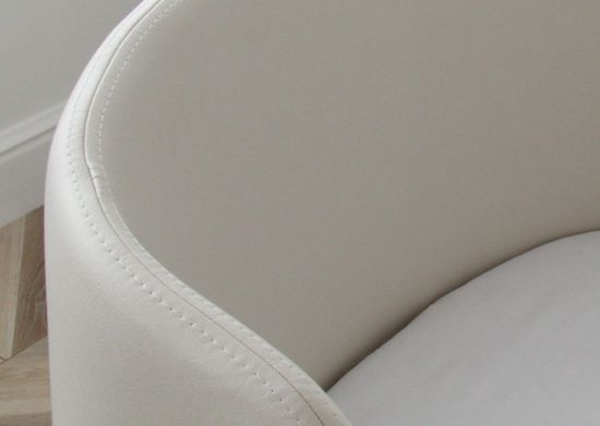 Кровать KIDI Soft для детей от 2 до 4 лет (молочный, экокожа)