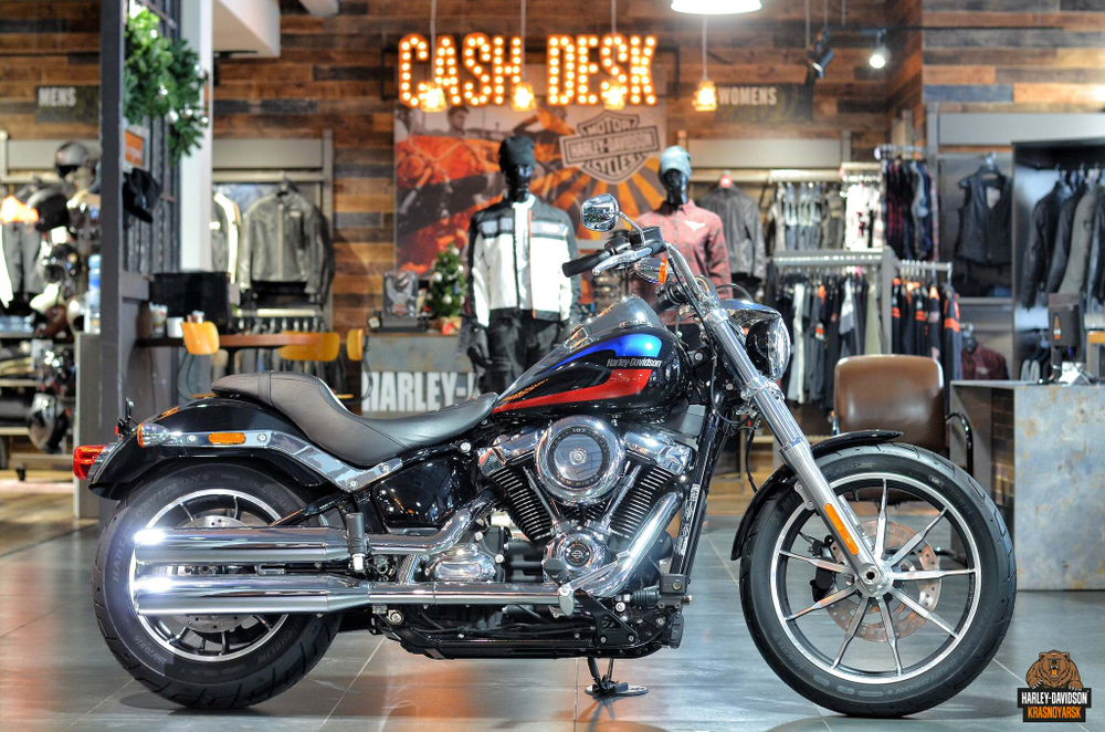 Harley-Davidson Softail  Low Rider 2020 black