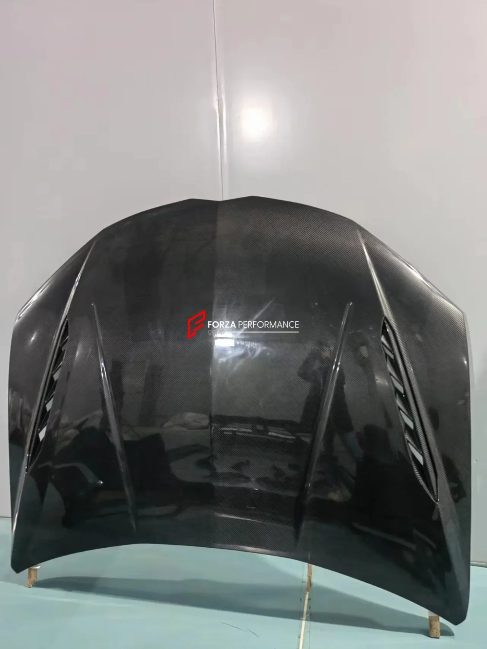 Обвес переделка для Lamborghini Urus в Performante Ламборгини Урус