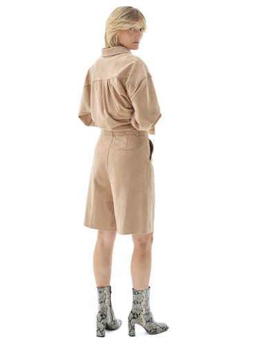 Бежевые шорты из эко-замши