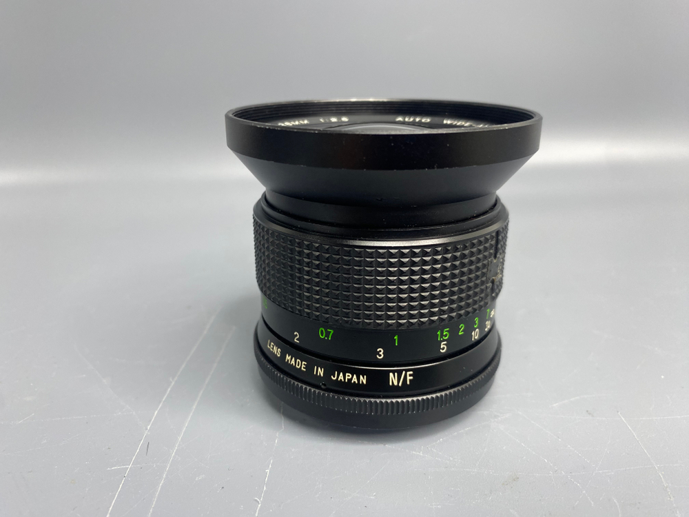 Vivitar 28mm 2.5 Nikon F