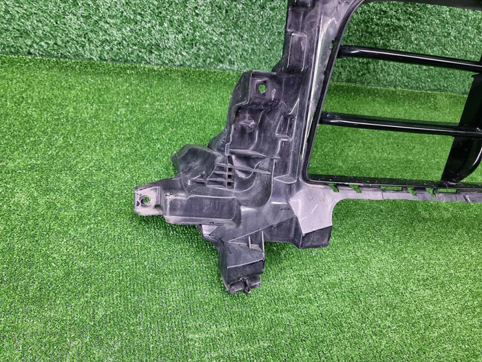 Решетка бампера Porsche Cayenne Coupé (2019-2023)