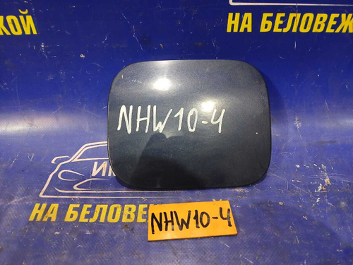 Лючок бензобака TOYOTA PRIUS 1998