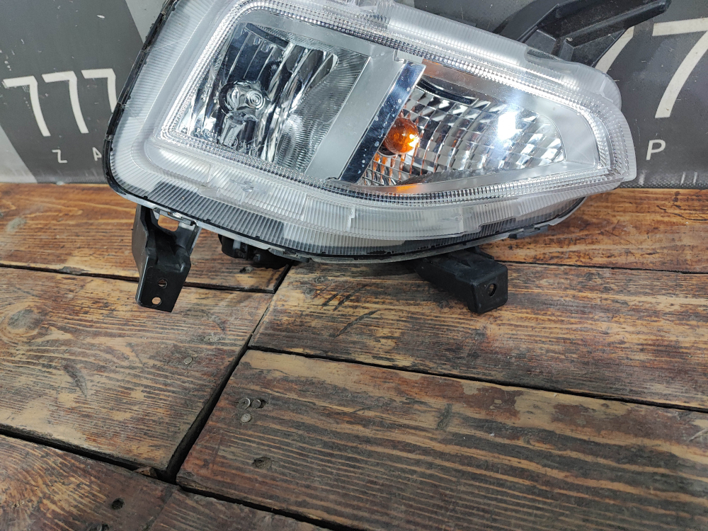 ПТФ передняя правая Hyundai Creta 2 (SU2) 21-нв Б/У Оригинал 92202BW000