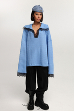 Джемпер с кружевом