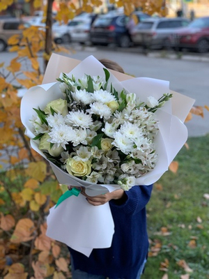 Букет цветов Большой чизкейк