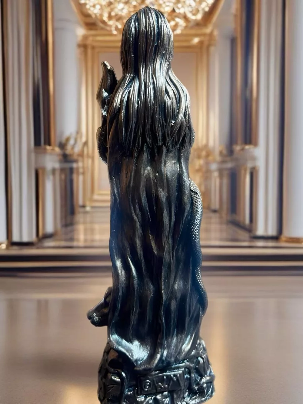 Алтарная статуэтка Богиня Геката