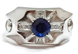 Ювелирное мужское кольцо из серебра 925 пробы