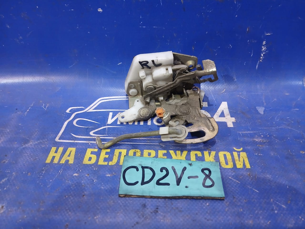 Замок двери задней левой MITSUBISHI LIBERO 2001