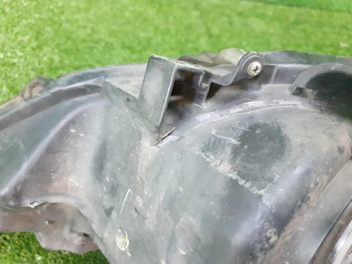 Битая Фара правая Lexus ES 6 (2012-2015) ксенон