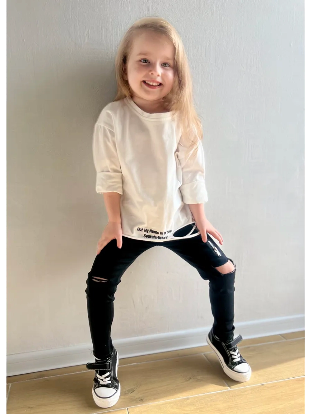 Облегающие брюки с разрезами