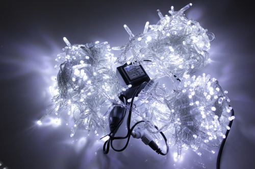 LED-PLS-200*3-20M-24V-W/C-F(W) 3 нити, бел/бел F на прозр. пров. 24V/60W С КОЛПАЧКОМ