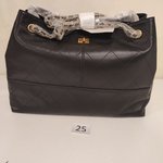 MAISON черный - небольшие дефекты кожи 25