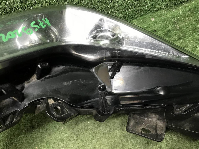 ПТФ правая Lexus LX 3 570 (2015-2023)