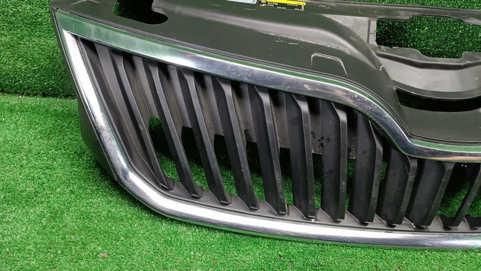 Решетка радиатора Skoda Rapid 1 (2012-2020)
