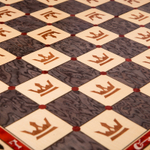 Шахматы резные ручной работы "С Гербом" средние slchess50