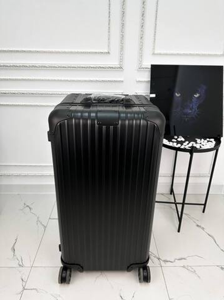 Чемодан Rimowa