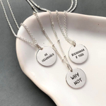 подвеска с индивидуальной гравировкой