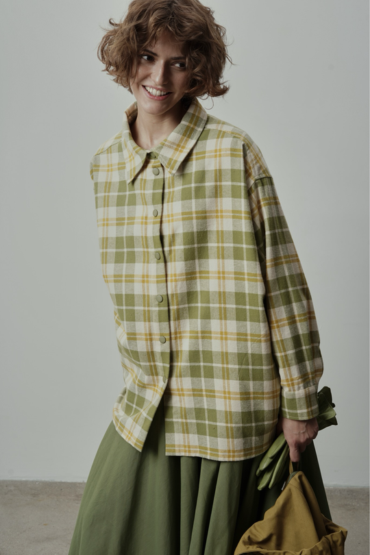 Рубашка оверсайз с карманами из фланели, клетка олива