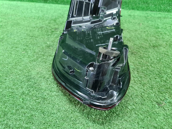 Фонарь левый внешний BMW X5 G05 (2018-2023)