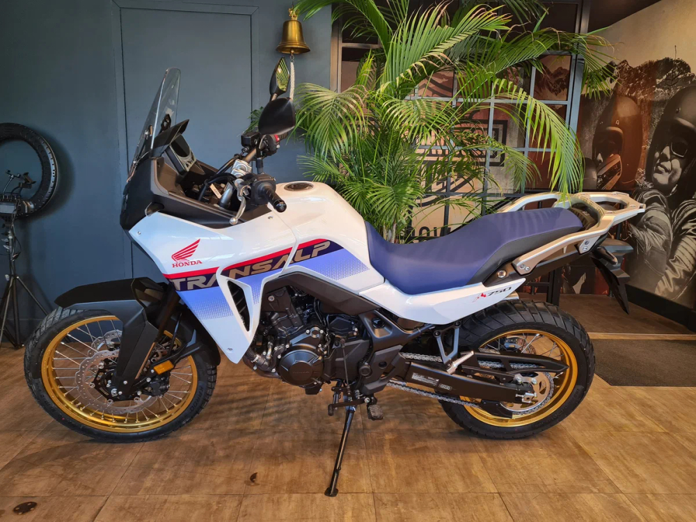 Honda XL750 Transalp (2024 г.)