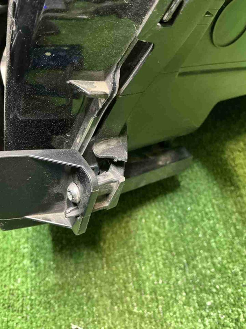 Фара правая Geely Tugella (2019-2024) LED