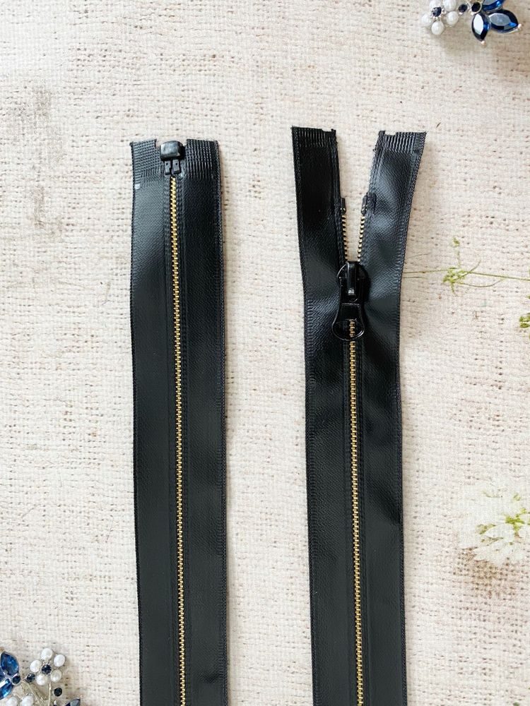 Молния влагостойкая, Т7, L 80 см, чёрный с золотом