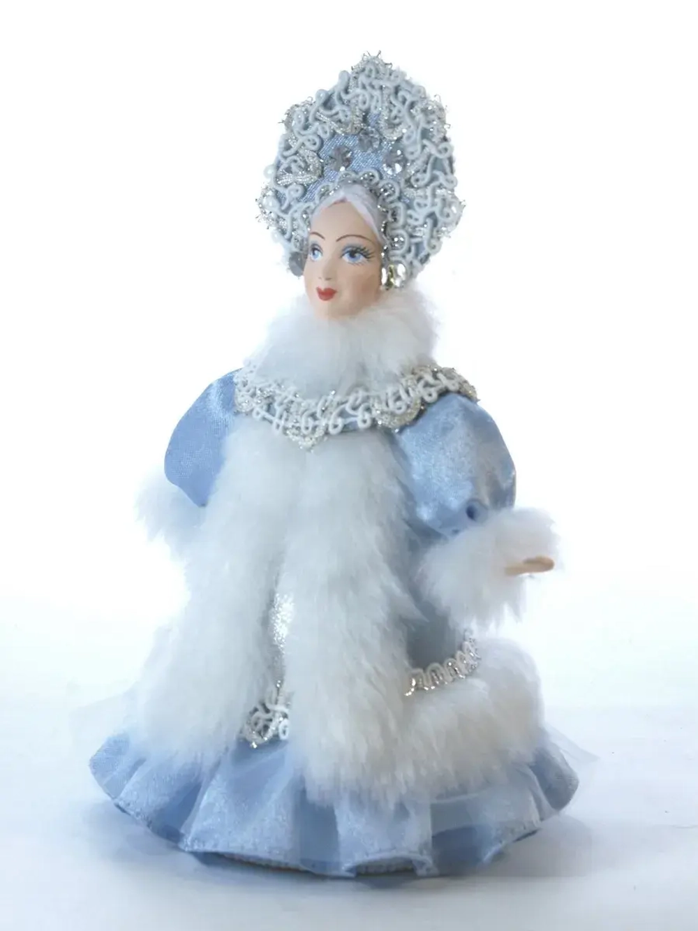 Кукла фарфоровая Снегурочка