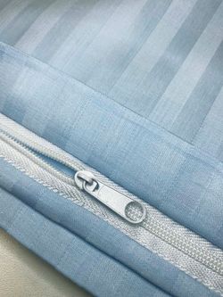 Наволочка комплект 2шт сатин-страйп Milky Garden "BLUE" 70x70 см на молнии