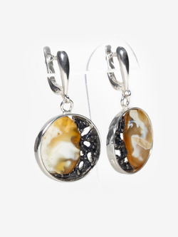 Уникальный серебряный комплект с цельным пейзажным янтарем, серебро 925 пробы