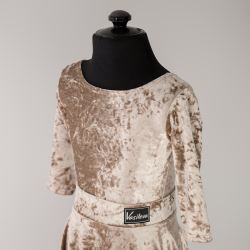 бежевое платье для танцев