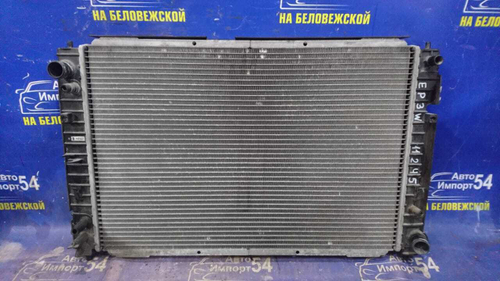 Радиатор двигателя MAZDA TRIBUTE 2003-2005
