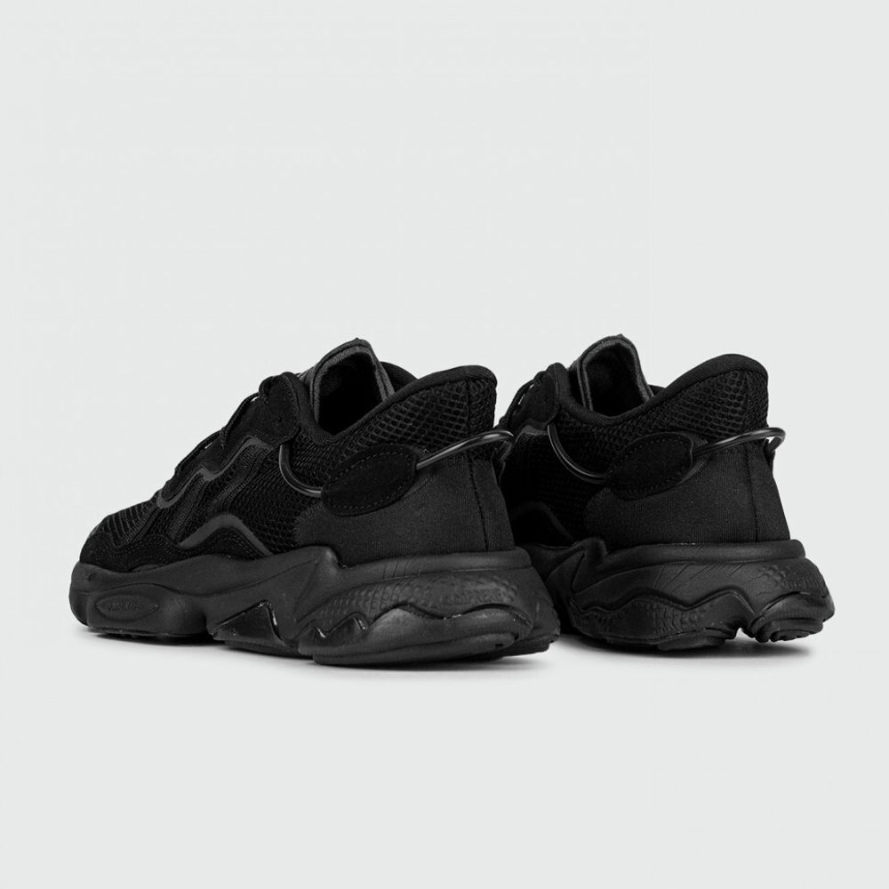 кроссовки Adidas Ozweego Triple Black Wmns