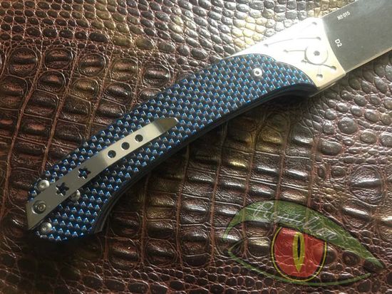 Складной нож Reptilian Пчак-1 blue c клинком из стали D2, рукоять карбон